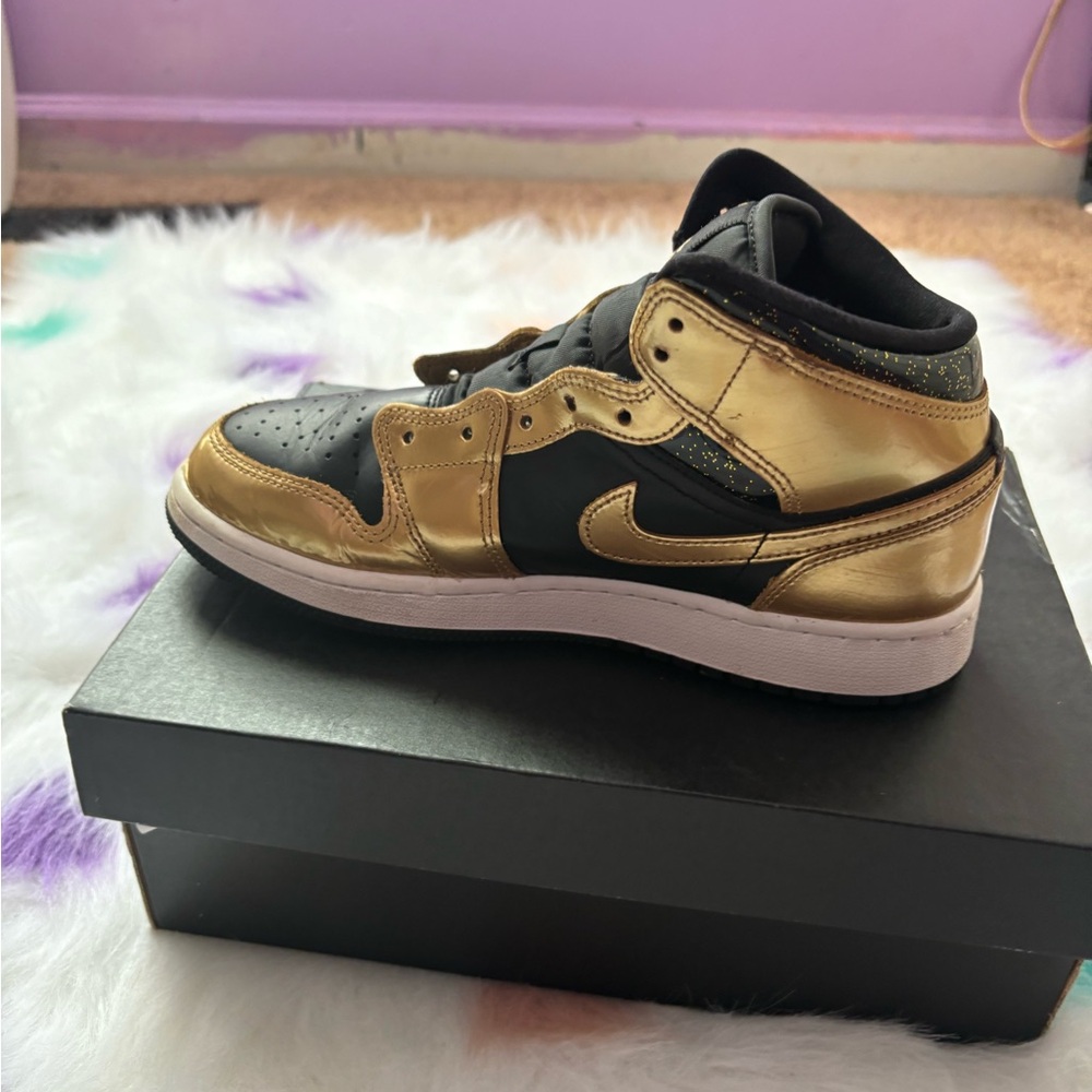 Jordan 1 - Picture 5 of 8